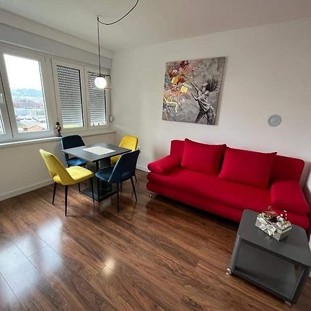 Four Pearls Appartement Karlovac Buitenkant foto