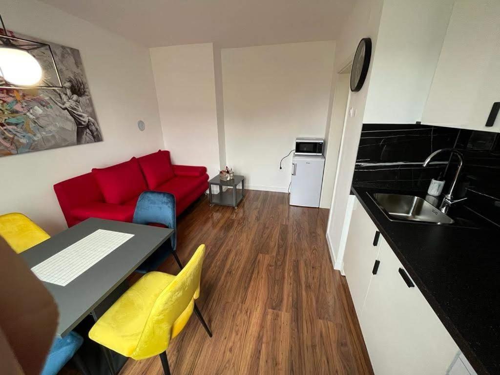 Four Pearls Appartement Karlovac Buitenkant foto