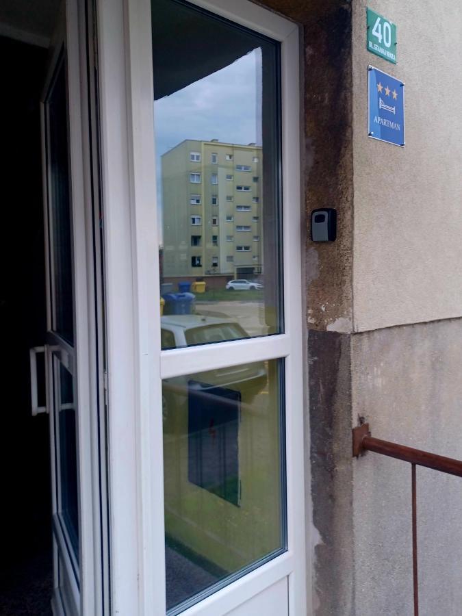 Four Pearls Appartement Karlovac Buitenkant foto